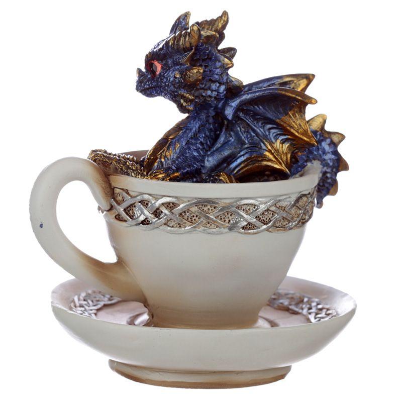 Baby-Drachen "Elements" nehmen ein Bad in einer Teetasse