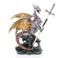 Kämpferischer Beschützer-Drache mit Schwert